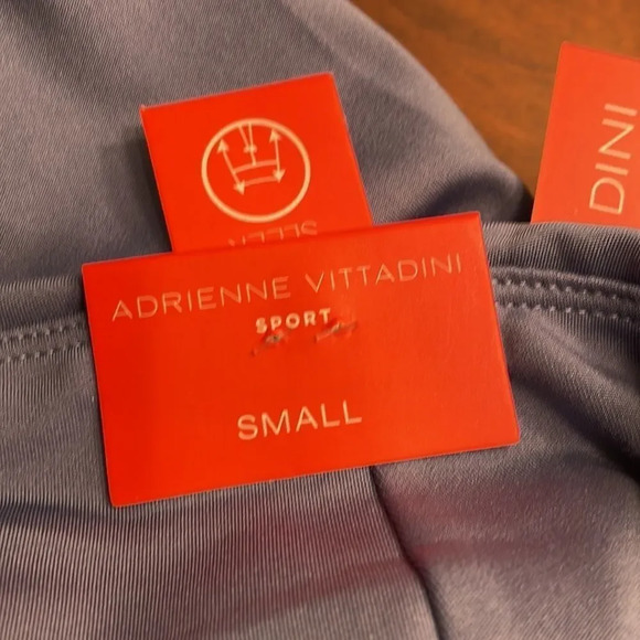 Nwt Adrienne Vittadini light purple woman’s workout leggings - Picture 12 of 13